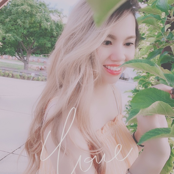 Meet your Posher, Minnie - Picture 2 of 3